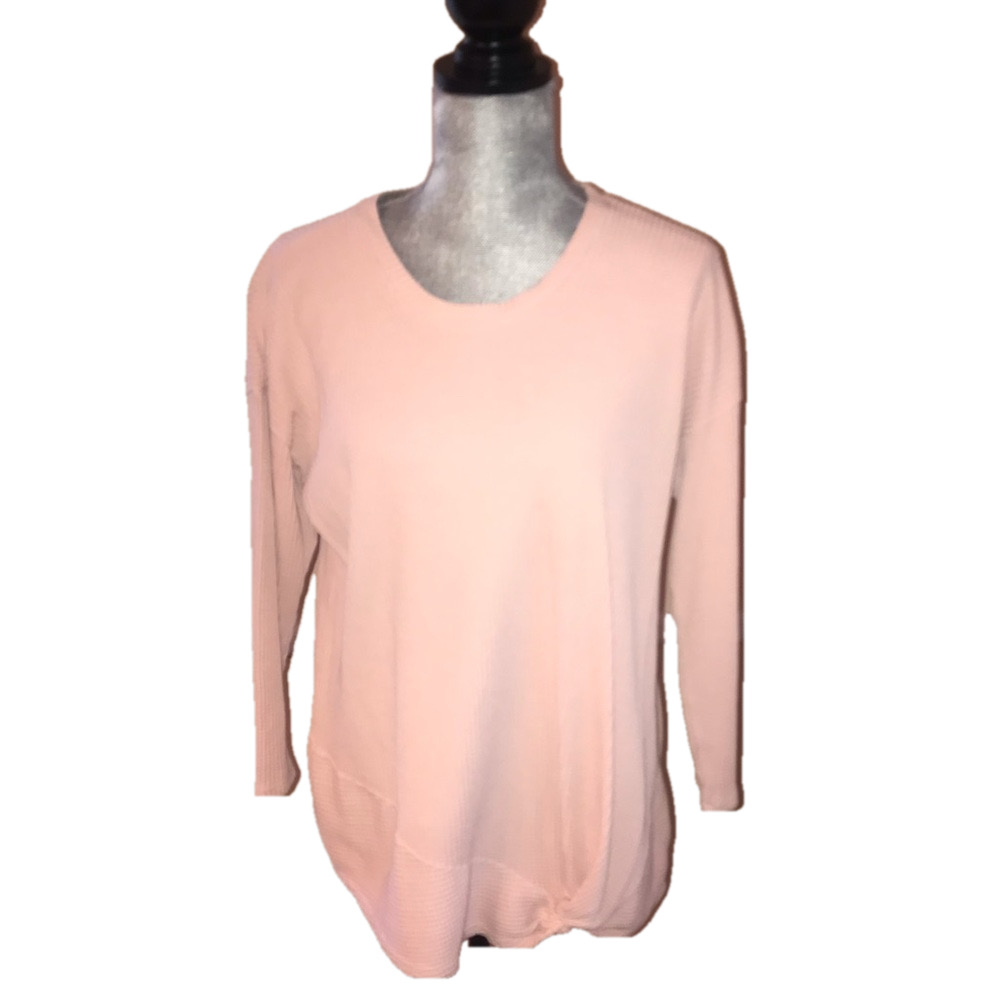 Pink thermal top with tied bottom